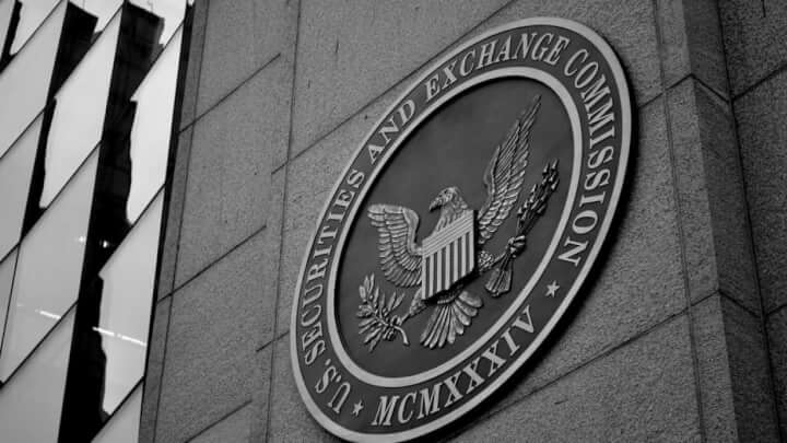 Комиссар SEC: Bitcoin достаточно надежен для запуска ETF